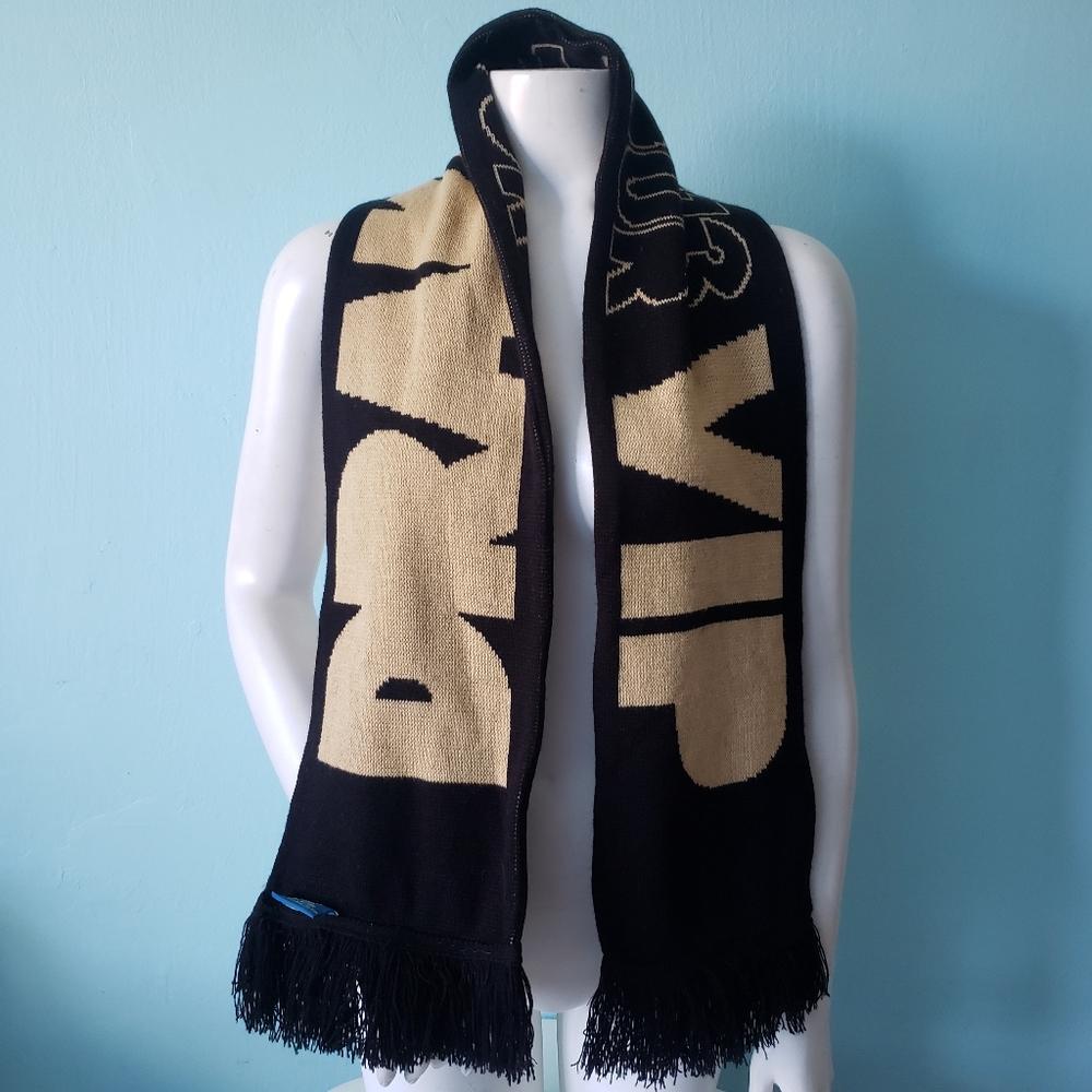 Souvenir VIP merch scarf 2013 Drake tour hotline bling  